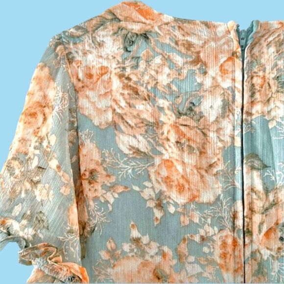 FRANCESCA'S Harper Women's Floral Ruffle Wrap Mini Dress. - Picture 5 of 11